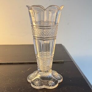 Early American Pressed Glass (EAPG) Vase in the Fostoria #501 Hartford Pattern